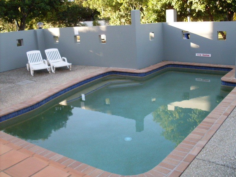 10/10 Purli Street, Chevron Island QLD 4217