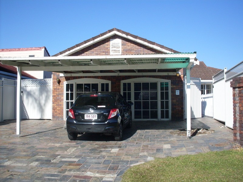 8 Kilkenny Court, Bundall QLD 4217