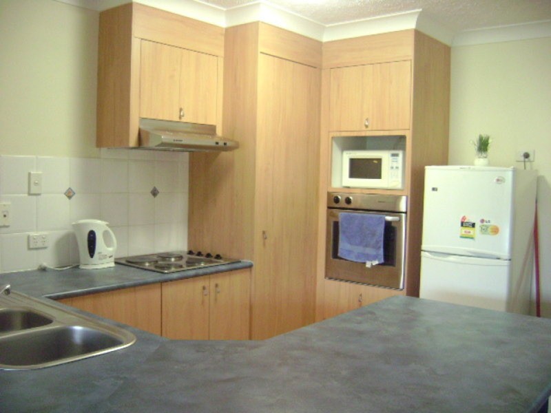 19/88 High Street, Southport QLD 4215