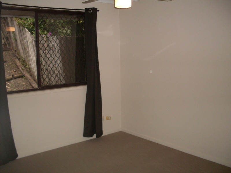 1/68 West Burleigh  Road, Burleigh Heads QLD 4220