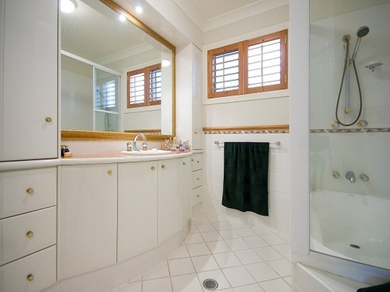 100 ‘Apollo’ Cotlew Street, Southport QLD 4215