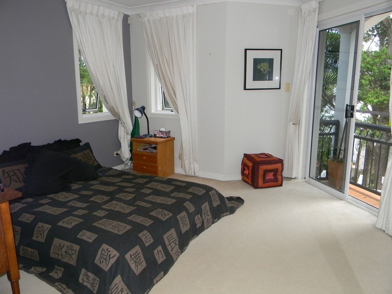 100 ‘Apollo’ Cotlew Street, Southport QLD 4215