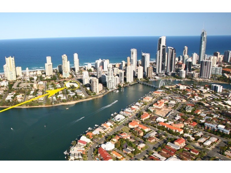 35 Palm Avenue, Surfers Paradise QLD 4217