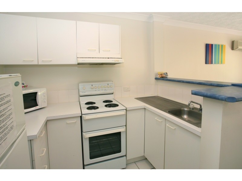 10/43 Cypress  Avenue, Surfers Paradise QLD 4217