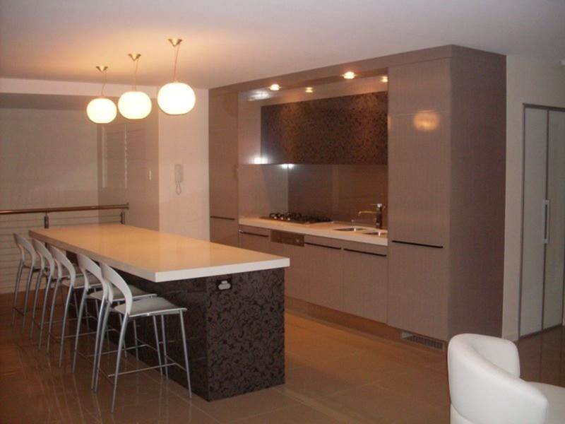 40A Watson Esplanade, Surfers Paradise QLD 4217