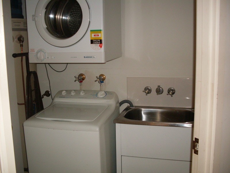 12 Tarcoola  Crescent, Surfers Paradise QLD 4217