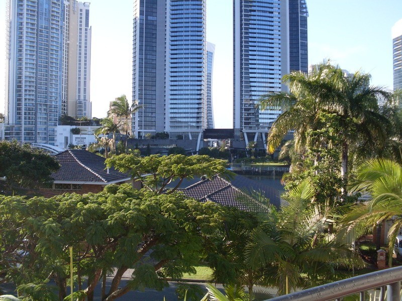 12 Tarcoola  Crescent, Surfers Paradise QLD 4217