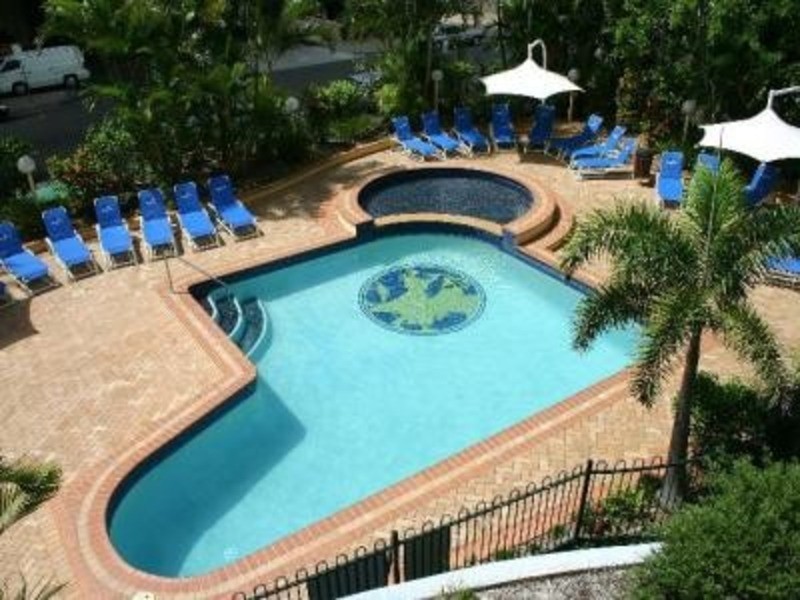 30 Laycock Street, Surfers Paradise QLD 4217