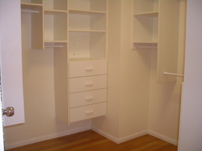 12 Beverley Crescent, Broadbeach Waters QLD 4218