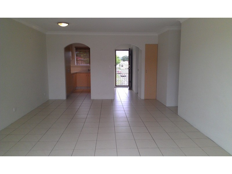 4/17 Sonia Street, Mermaid Waters QLD 4218