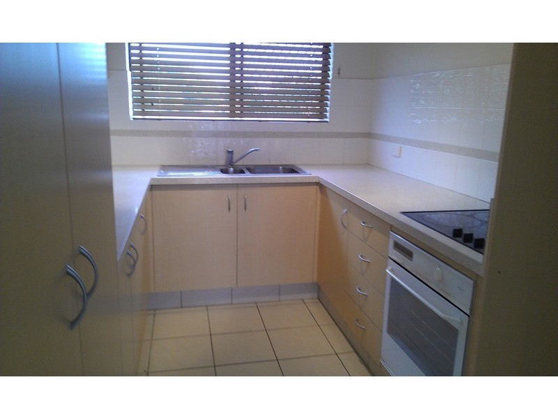 4/17 Sonia Street, Mermaid Waters QLD 4218