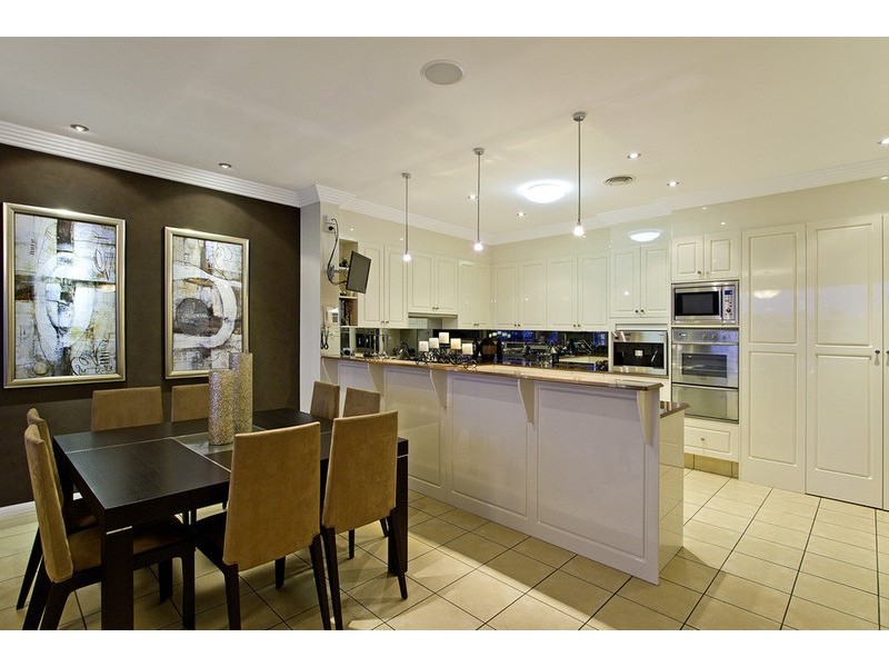 Isle Of Capri QLD 4217