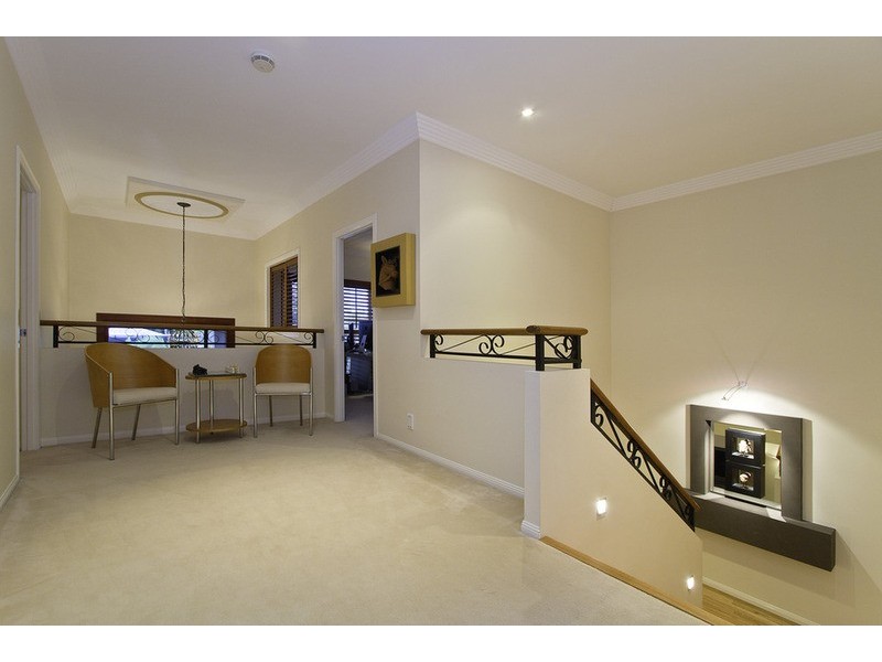 Isle Of Capri QLD 4217