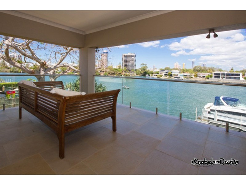 Isle Of Capri QLD 4217