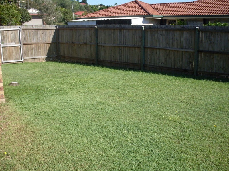 44 Fairview Court, Arundel QLD 4214