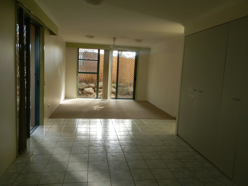 1/124 Queen Street, Southport QLD 4215
