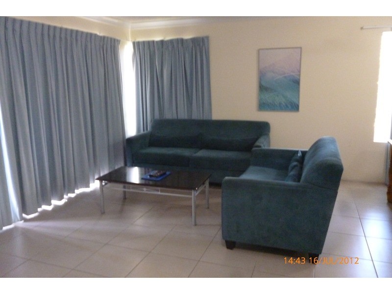 28/42 Beach  Parade, Surfers Paradise QLD 4217