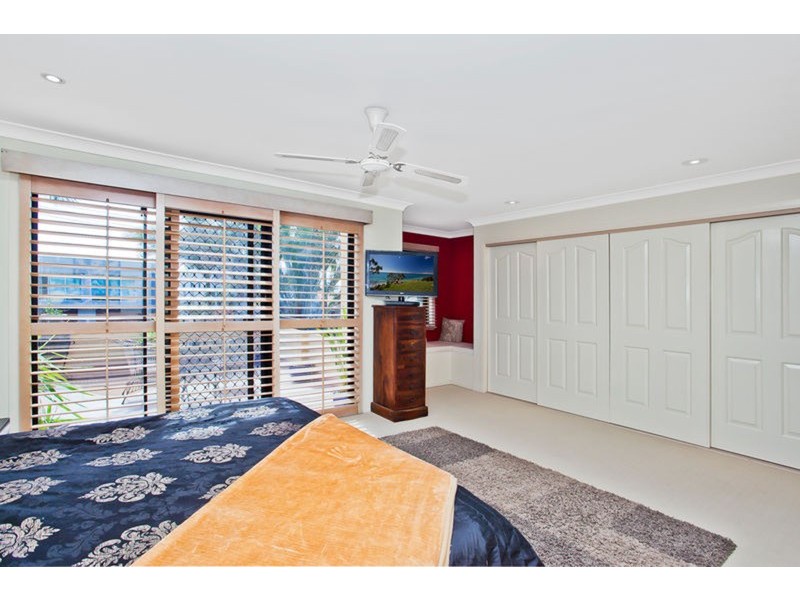 1/14 Vespa  Crescent, Surfers Paradise QLD 4217
