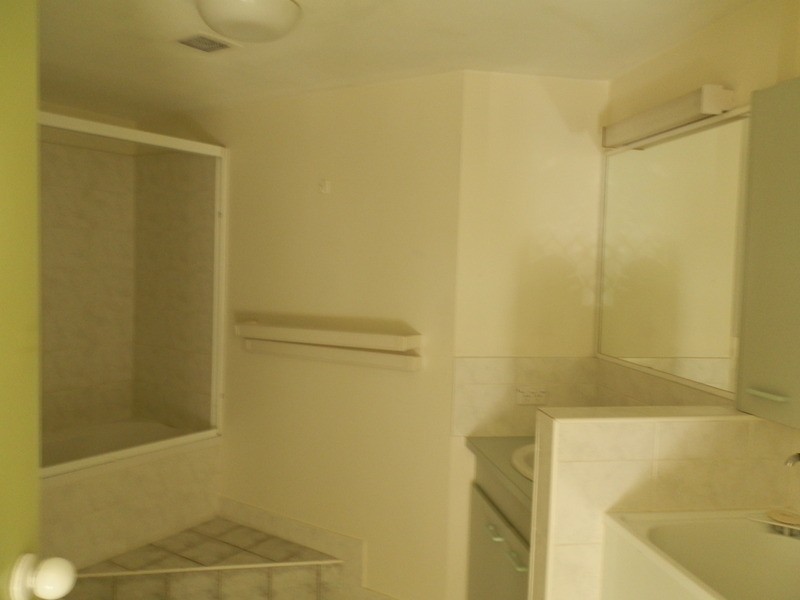 1/124 Queen Street, Southport QLD 4215