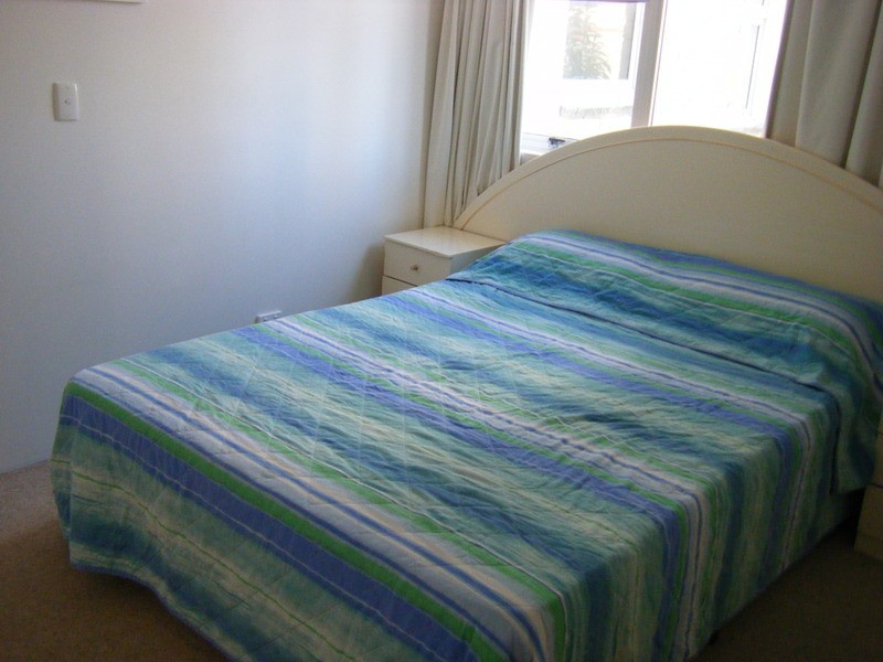 26 Esplanade “Grosvenor”, Surfers Paradise QLD 4217