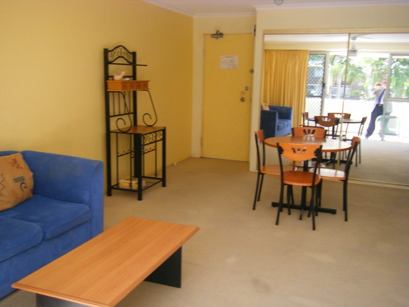 10 Vista “Surfers Beachside” Street, Surfers Paradise QLD 4217