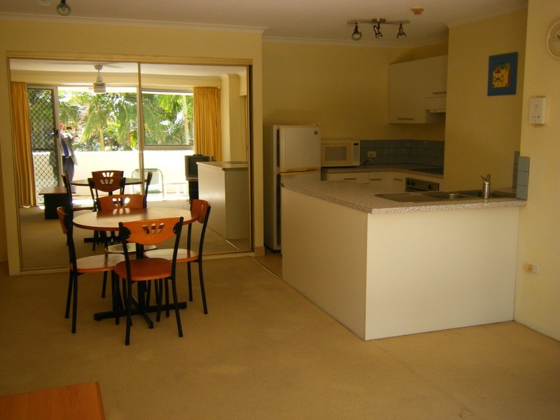 10 Vista “Surfers Beachside” Street, Surfers Paradise QLD 4217