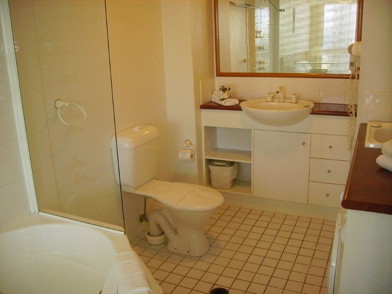 61/210 Surf  Parade, Surfers Paradise QLD 4217