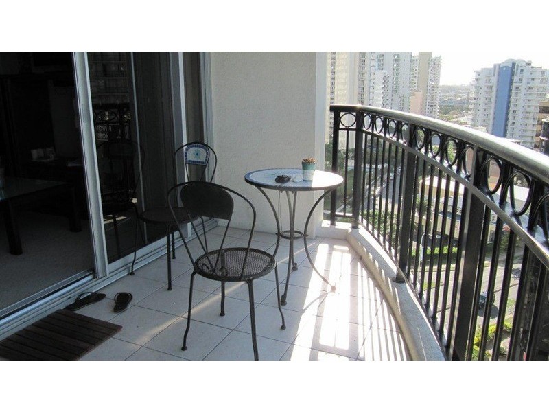 2103/23 Ferny Avenue, Surfers Paradise QLD 4217