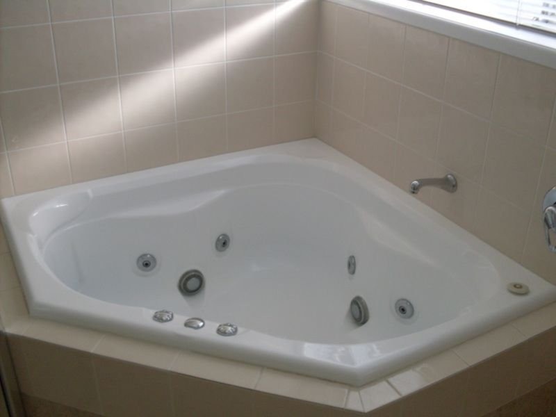 93 Campbell Street, Sorrento QLD 4217