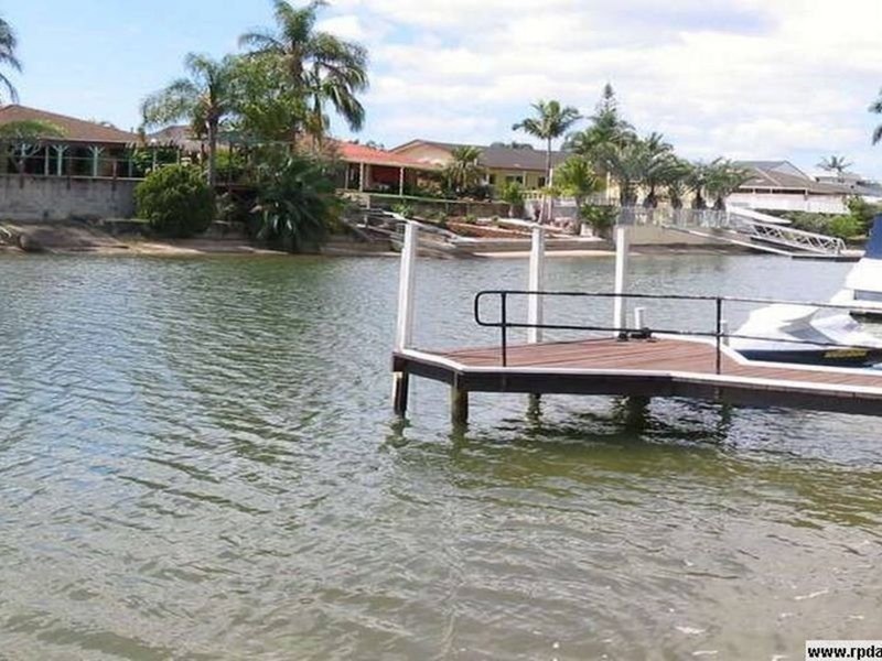 93 Campbell Street, Sorrento QLD 4217