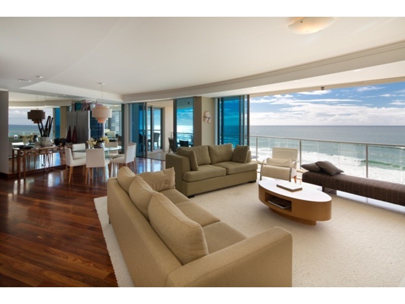 9/1 Markwell  Avenue, Surfers Paradise QLD 4217