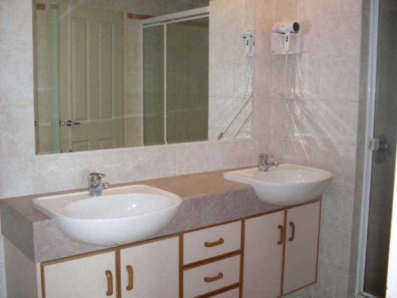 1108A/3400 Gold Coast Highway, Surfers Paradise QLD 4217