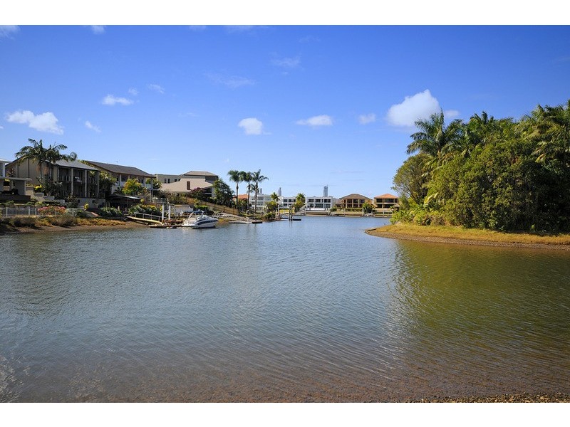29  Gregory Drive, Carrara QLD 4211