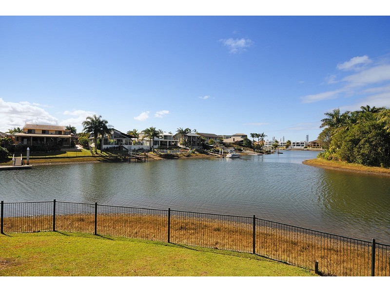 29  Gregory Drive, Carrara QLD 4211