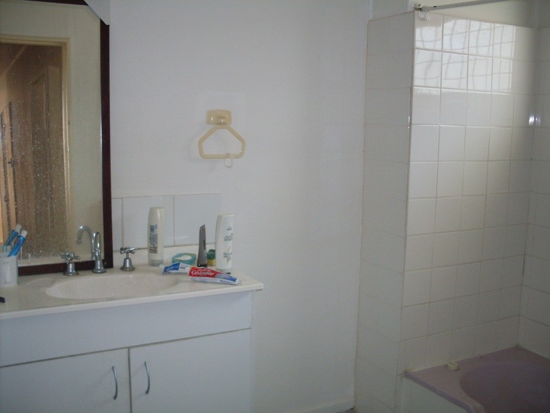 3/250 Stanhill  Drive, Chevron Island QLD 4217