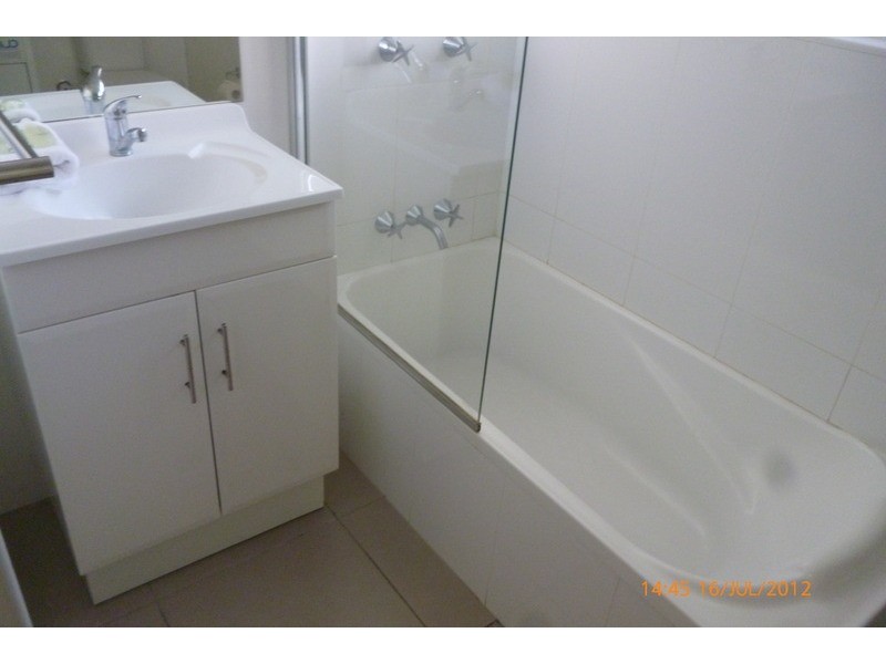 28/42 Beach  Parade, Surfers Paradise QLD 4217