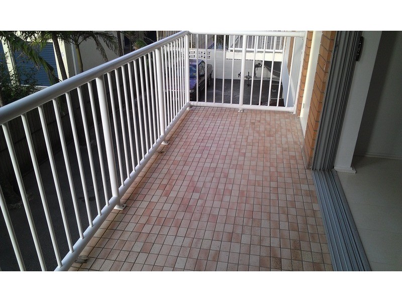 4/120 The Esplanade, Surfers Paradise QLD 4217