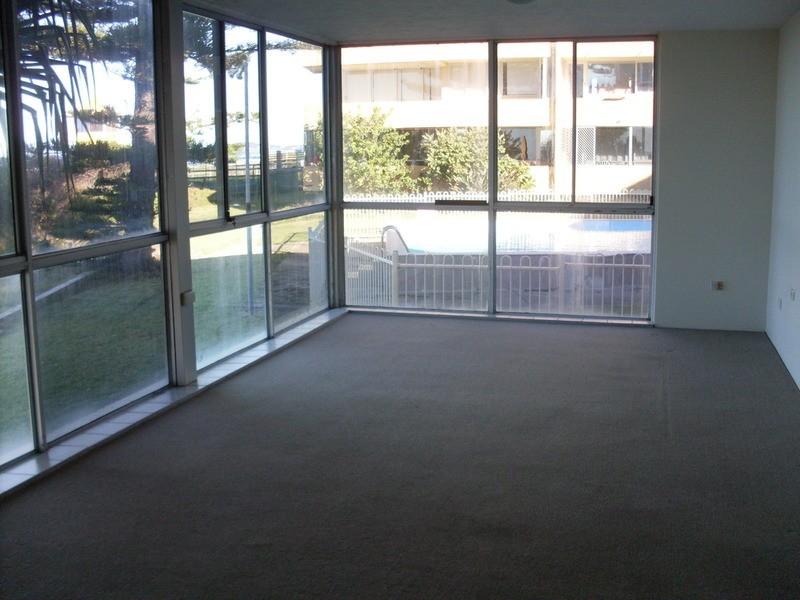 42 Old Burleigh Road, Surfers Paradise QLD 4217