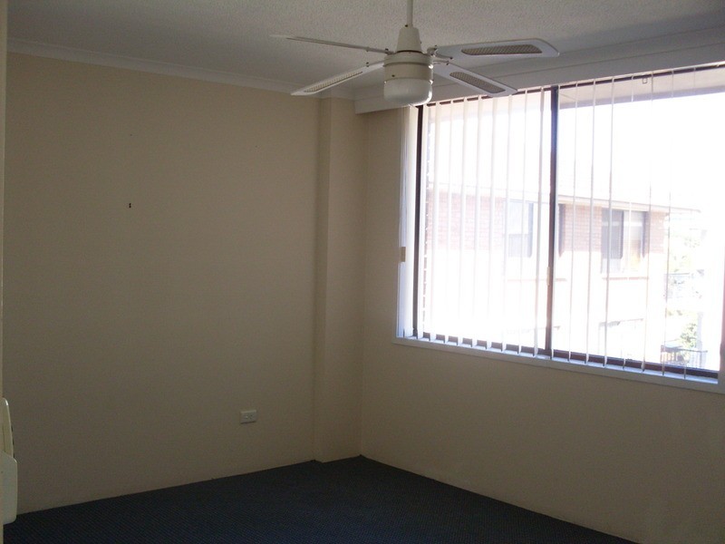 11/31 Britannia  Avenue, Broadbeach QLD 4218