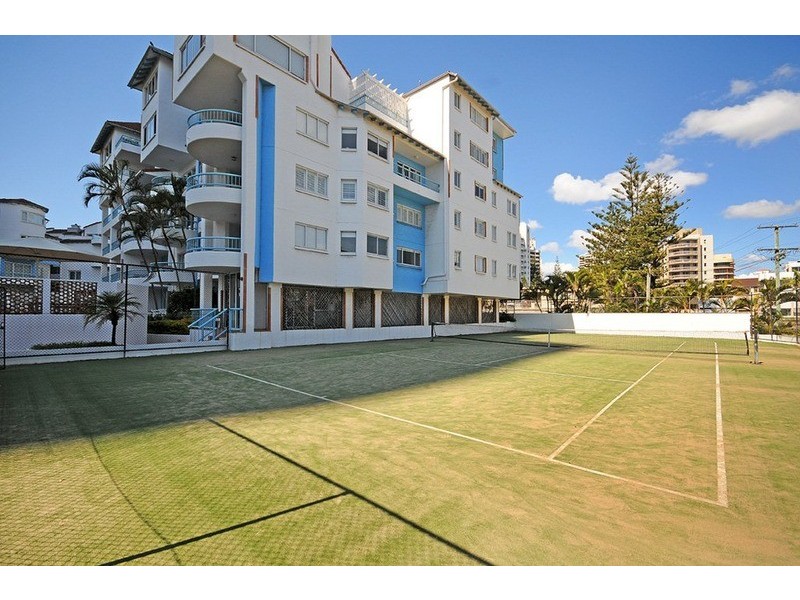 26 Old Burleigh  Road, Surfers Paradise QLD 4217