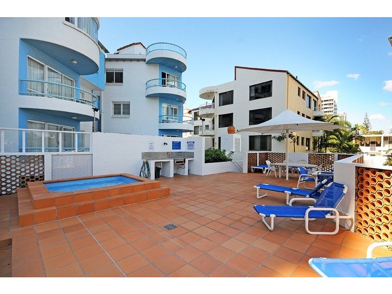 26 Old Burleigh  Road, Surfers Paradise QLD 4217