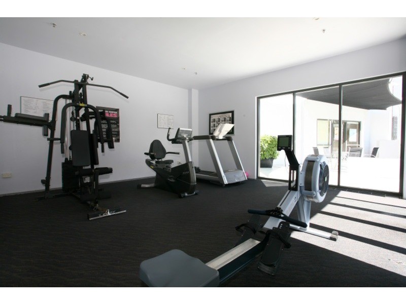 Unit 103/2865 Gold Coast  Highway, Surfers Paradise QLD 4217