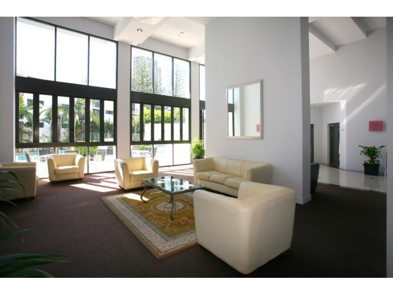 Unit 103/2865 Gold Coast  Highway, Surfers Paradise QLD 4217