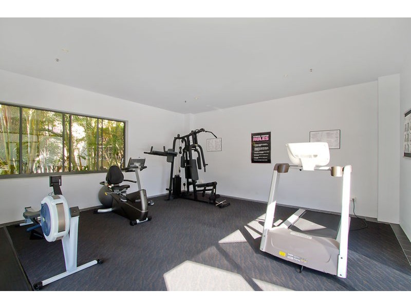 Unit 103/2865 Gold Coast  Highway, Surfers Paradise QLD 4217
