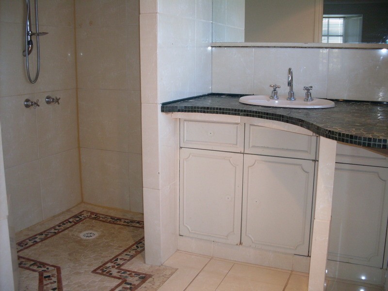 8 Kilkenny  Court, Bundall QLD 4217