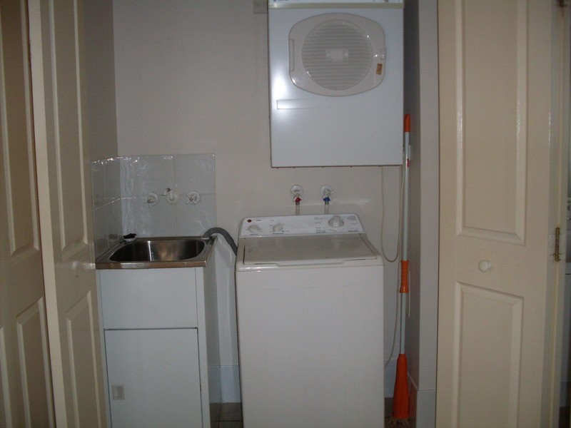 13/96 Stanhill  Drive, Surfers Paradise QLD 4217