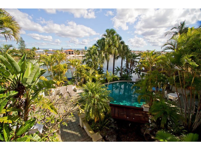 1/20  Riverview  Parade, Surfers Paradise QLD 4217