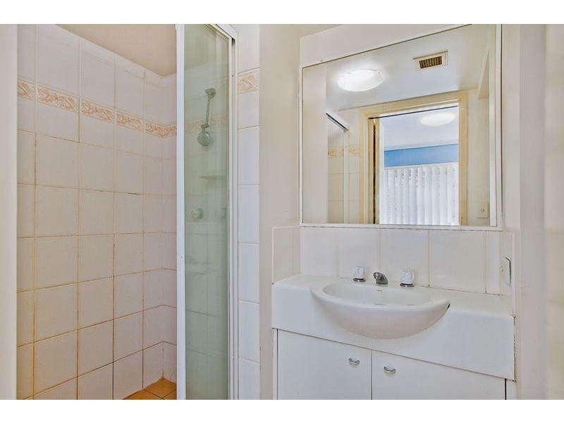 Unit 2 & Unit 11/4 Adori Street, Surfers Paradise QLD 4217