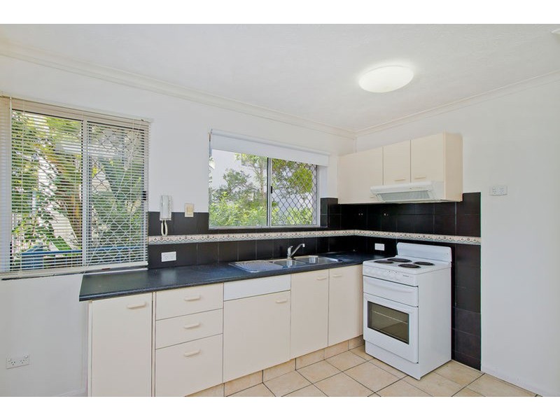 Unit 2 & Unit 11/4 Adori Street, Surfers Paradise QLD 4217
