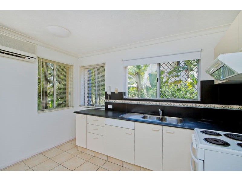 Unit 2 & Unit 11/4 Adori Street, Surfers Paradise QLD 4217